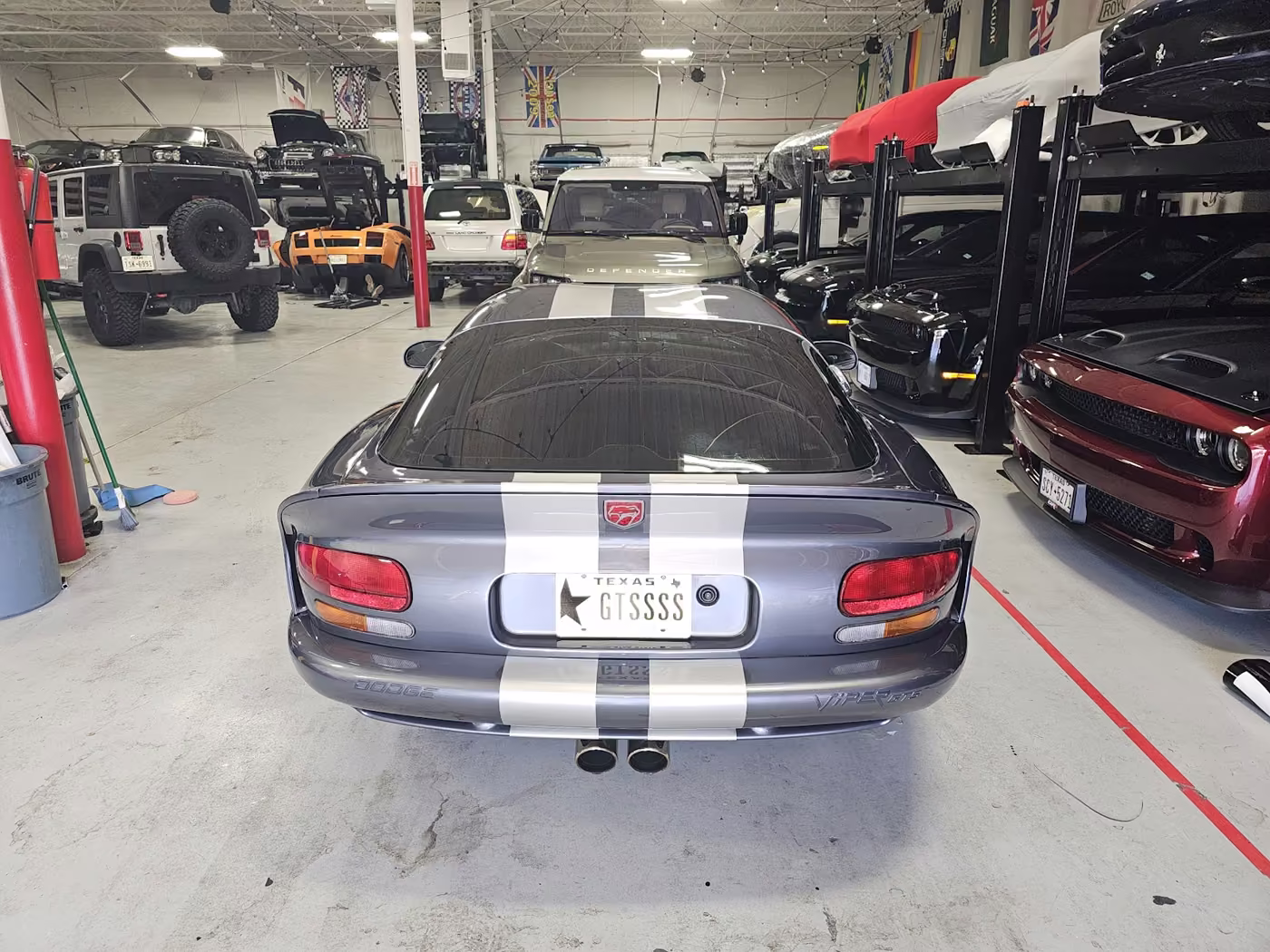 Window tint on silver Dodge Viper - San Antonio